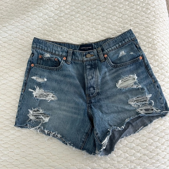 Lucky Brand 90’s Midi high waist button fly jean shorts size 8 - Picture 1 of 7